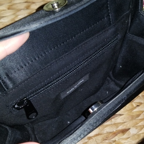 Classic Kate Spade Mint Condition Vintage Purse - Picture 3 of 7